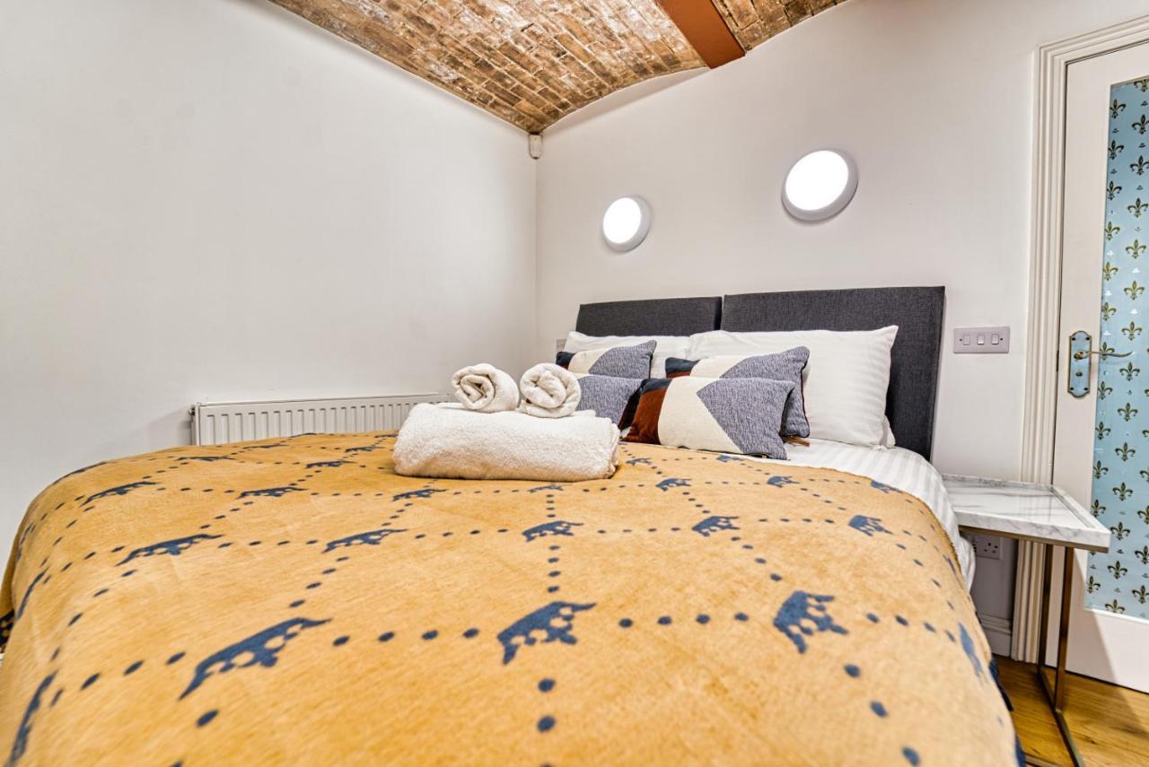 Host & Stay - The Basement On The Tything Worcester Ngoại thất bức ảnh